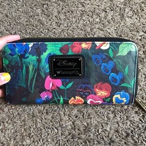 Loungefly Alice in Wonderland Wallet
